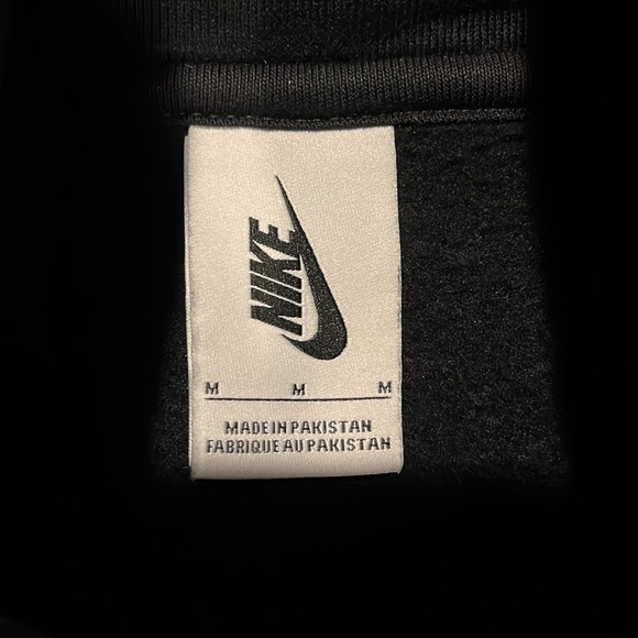 Nike solo swish Hoodie - Picture 3 of 3